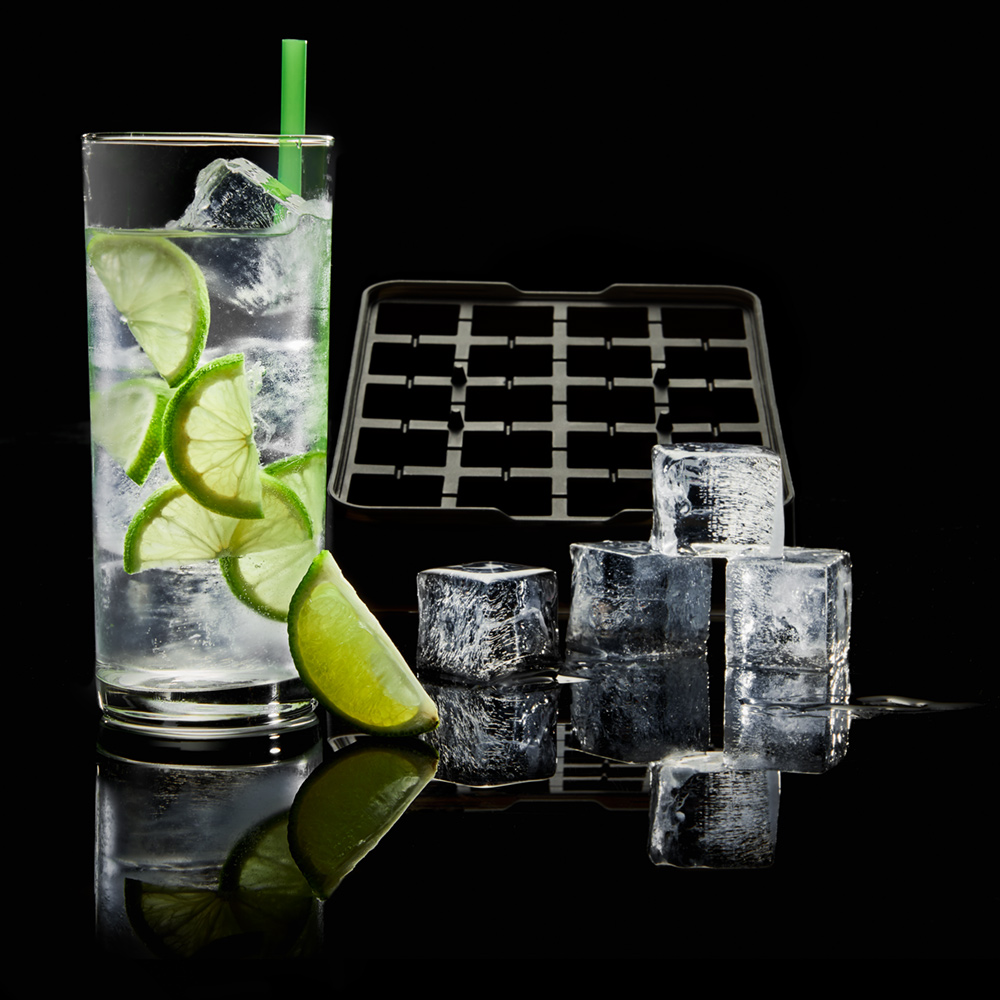 Lurch ICE FORMER til terninger 3X3 cm Sort m/låg